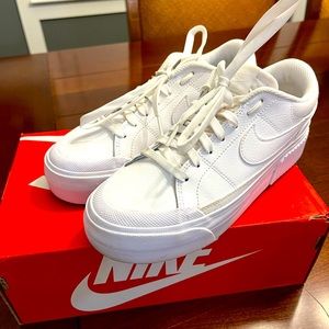 Women’s Nike Court Legacy Lift Sneakers